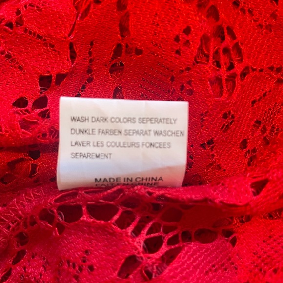 Valentines  Beautiful Red Lace Cut Out Peplum Short Sleeve Top Blouse Women Sz L - Picture 7 of 8